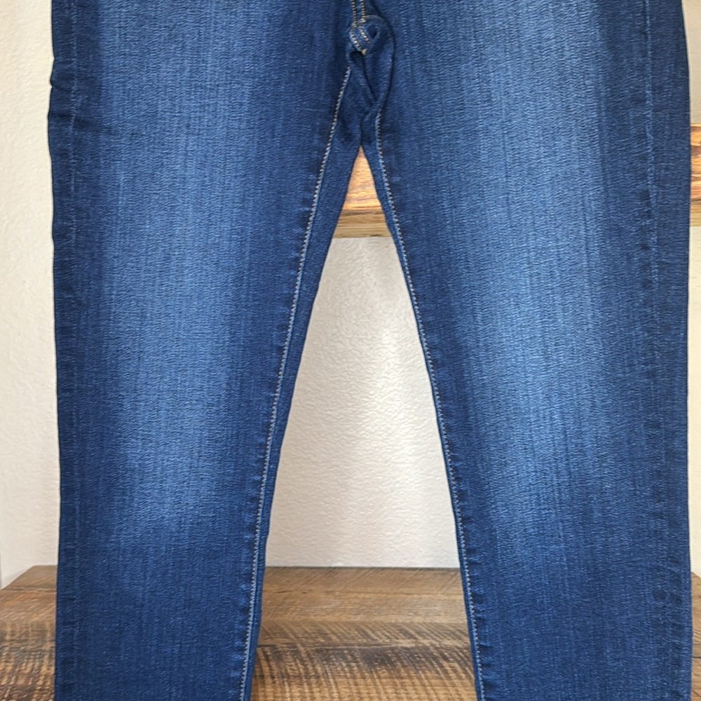 Madison Astor midrise skinny ankle jeans with frayed-hem, size 8/29, dark blue - Picture 6 of 16